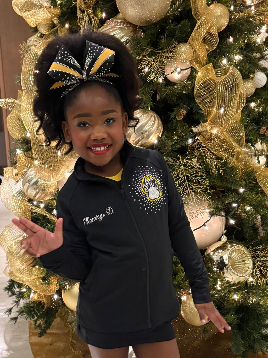 Polished Straight Pony: Natural Black