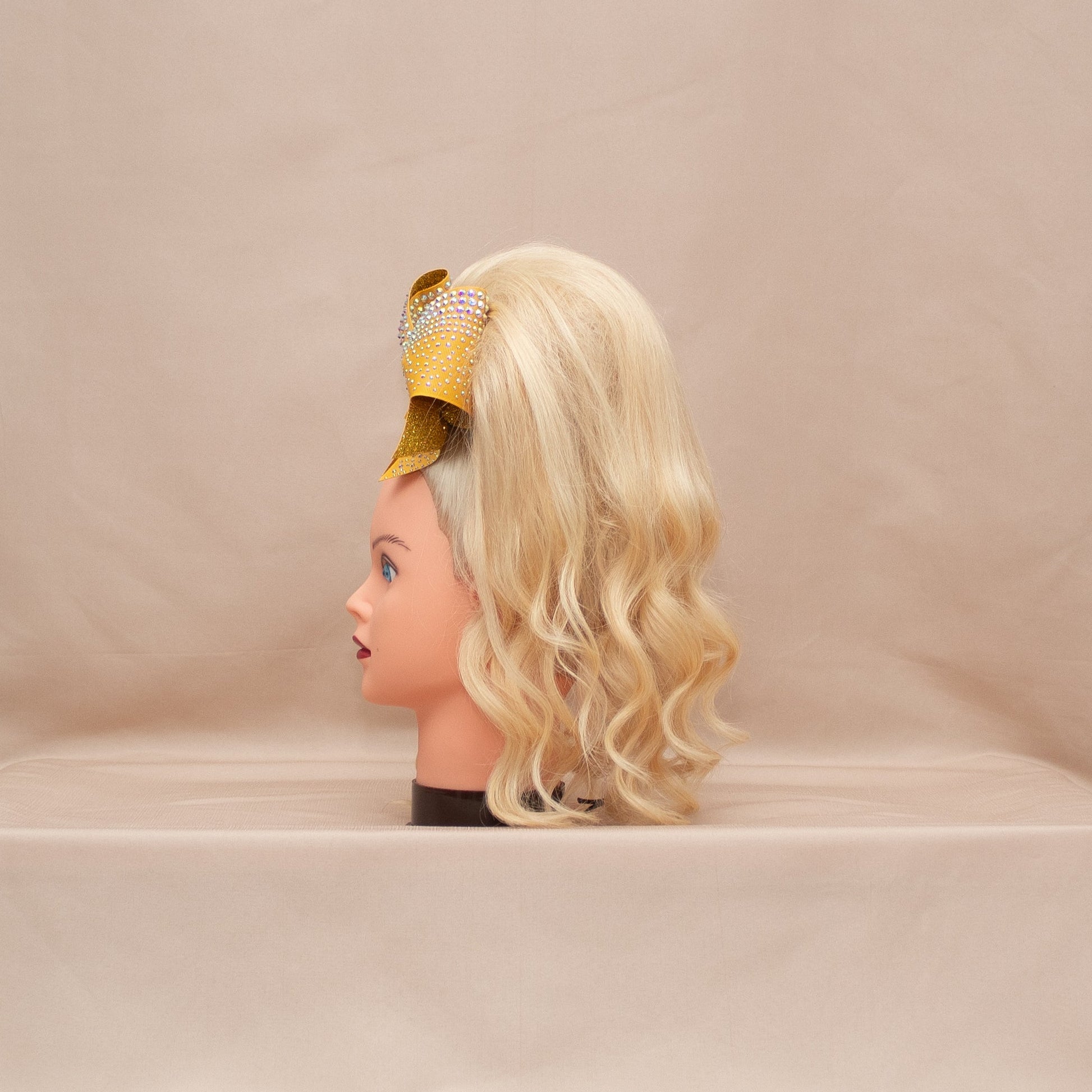 Polished Straight Pony: Light Blonde